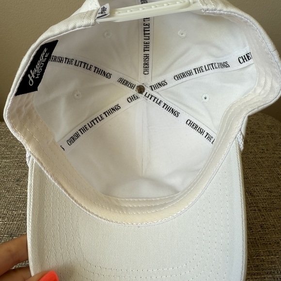 White Baseball Cap with Logo - Picture 9 of 10